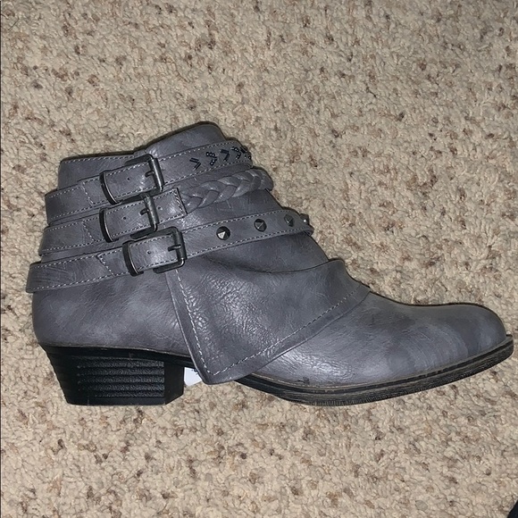 Booties - Picture 2 of 4